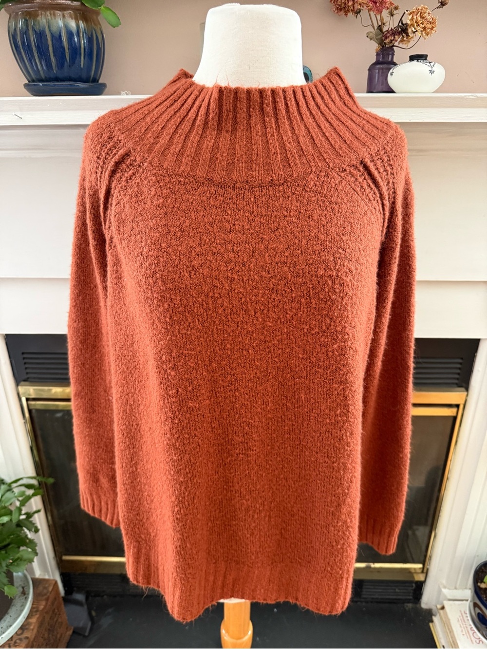 Jones New York Rust Ribbed Funnel Neck Sweater size Large super soft